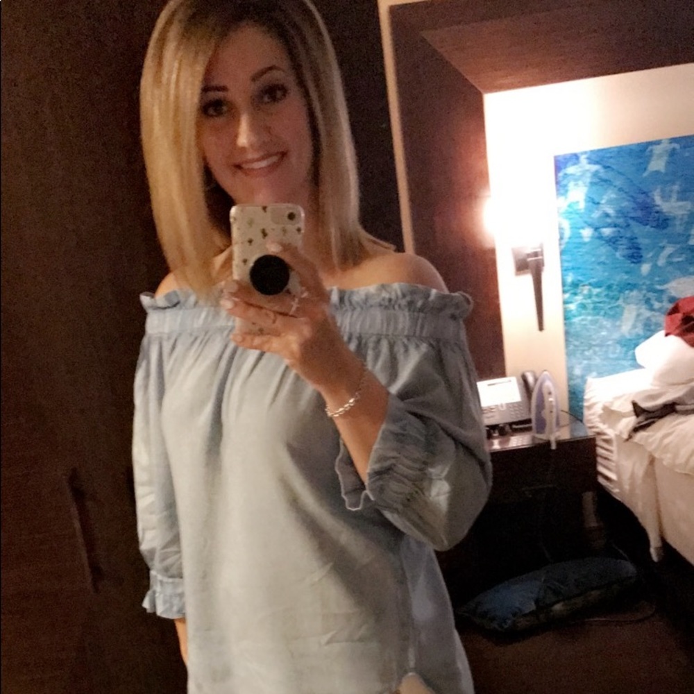 Meet your Posher, Jennifer